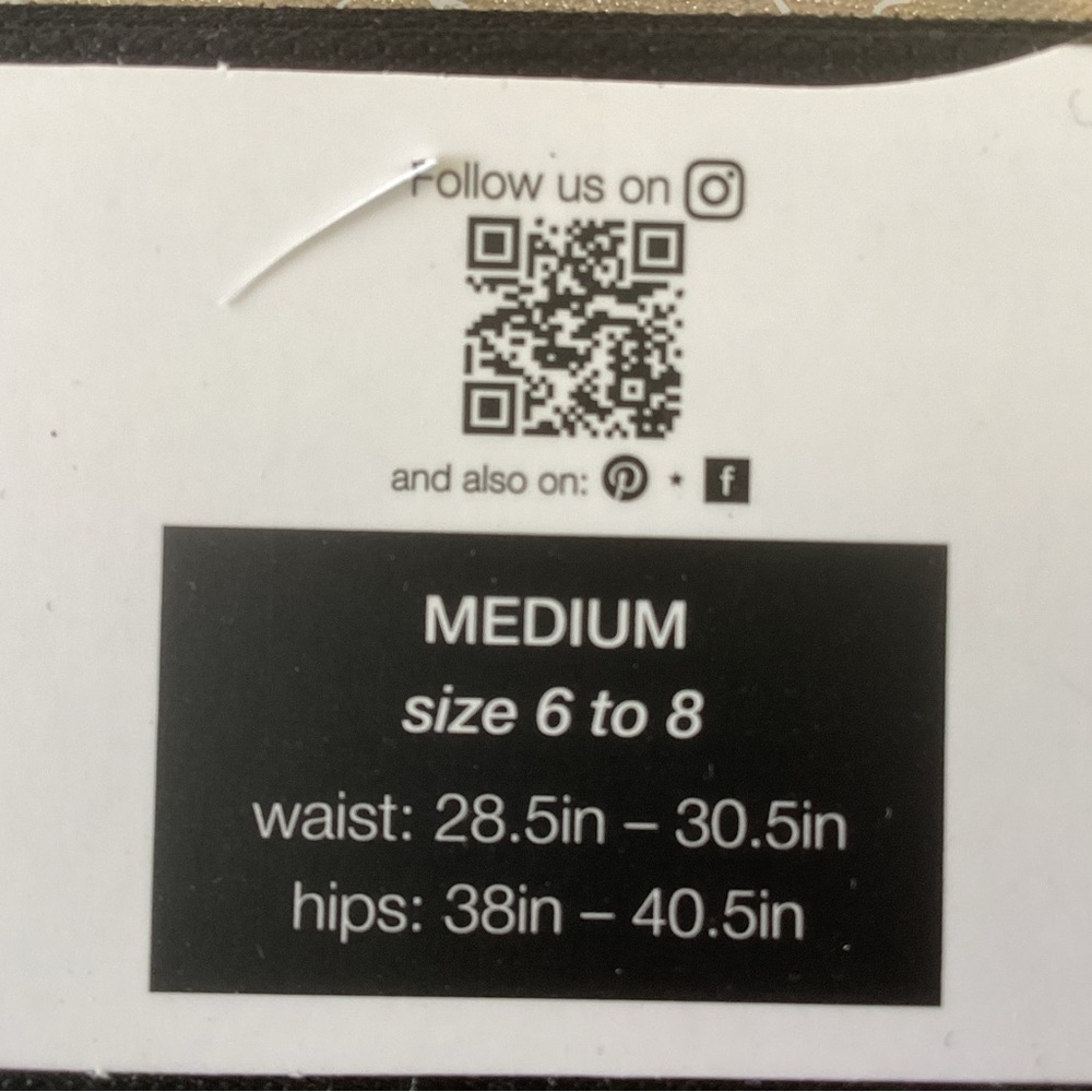 🌸Shapewear Smoothing Control Short Tummy /Rear Control - Picture 8 of 10